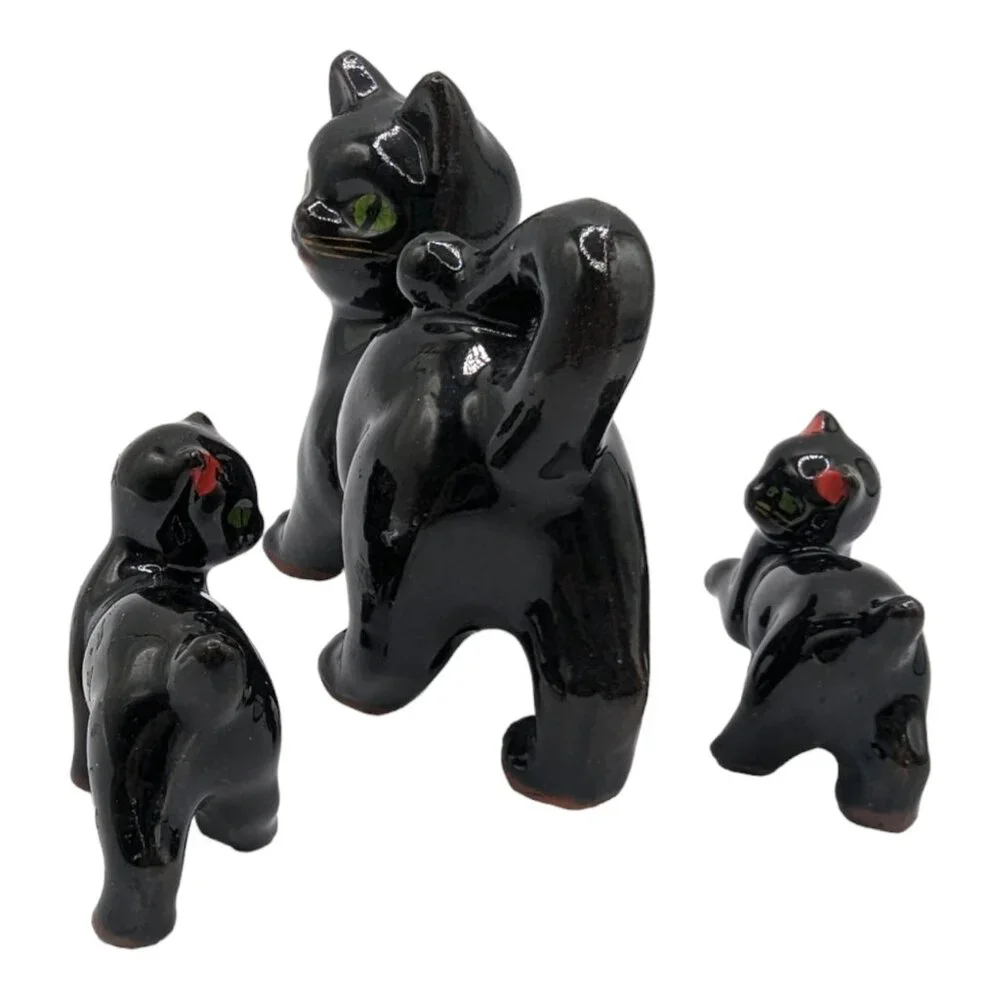 Vintage Ceramic Black Cats Mama with Two Kittens Kitschy Figurines MCM Redware - Picture 11 of 13